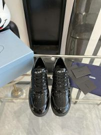 Picture of Prada Shoes Women _SKUfw157621872fw